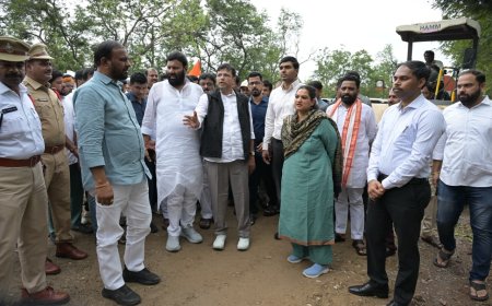 Sridhar Babu Reviews Bahadurpally–Kompally Road Widening, Directs Sept. 30 Completion Target