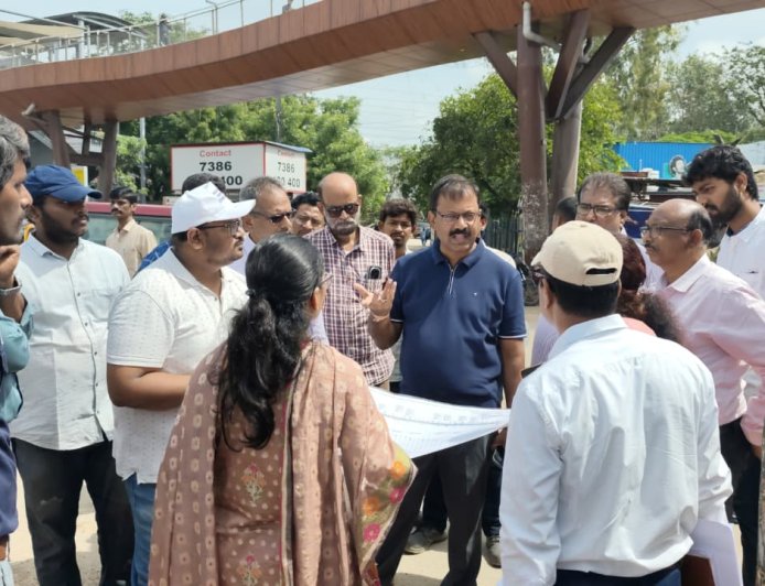 MMC Commissioner Inspects Uppal Zone, Reviews Nala, Road and Elevated Corridor Works